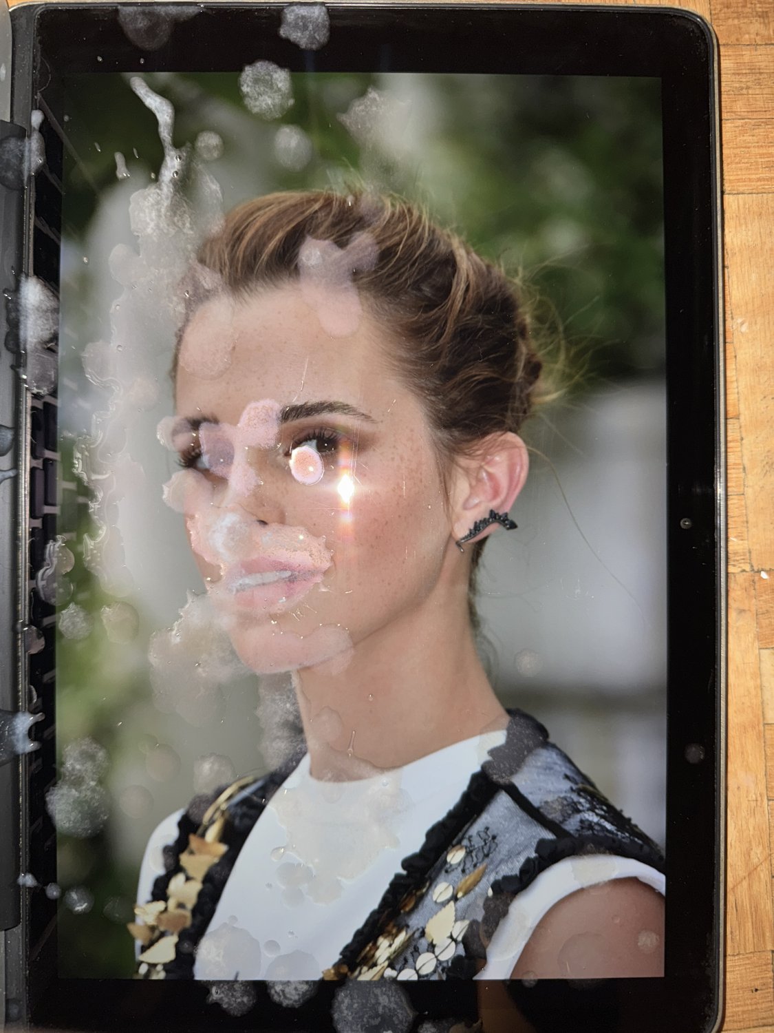 MWb7e7ga Emma Watson Cum Tribute 020 03.jpg